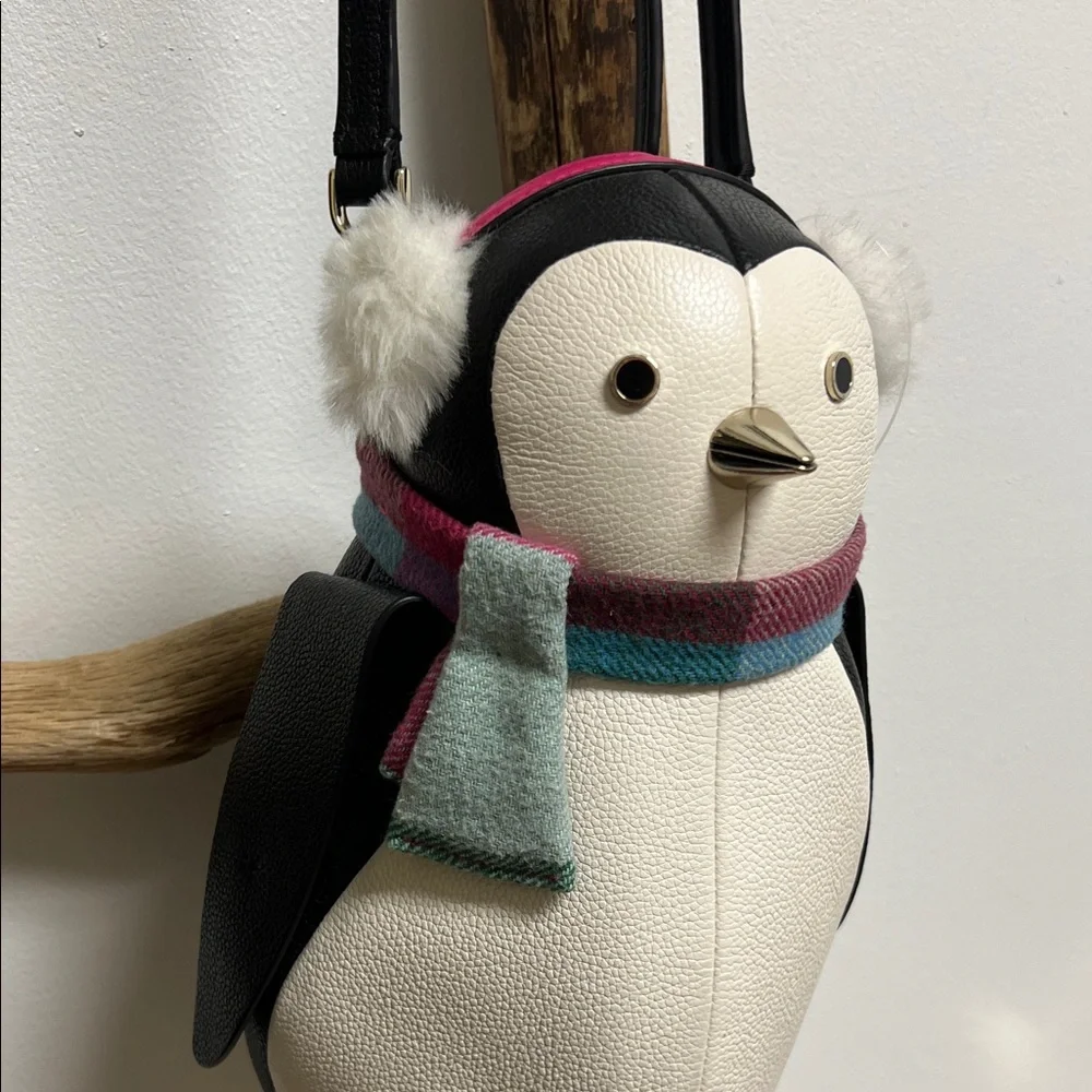 Kate Spade Morty the Penguin Crossbody Bag in Black and Cream NWOT - Picture 3 of 9